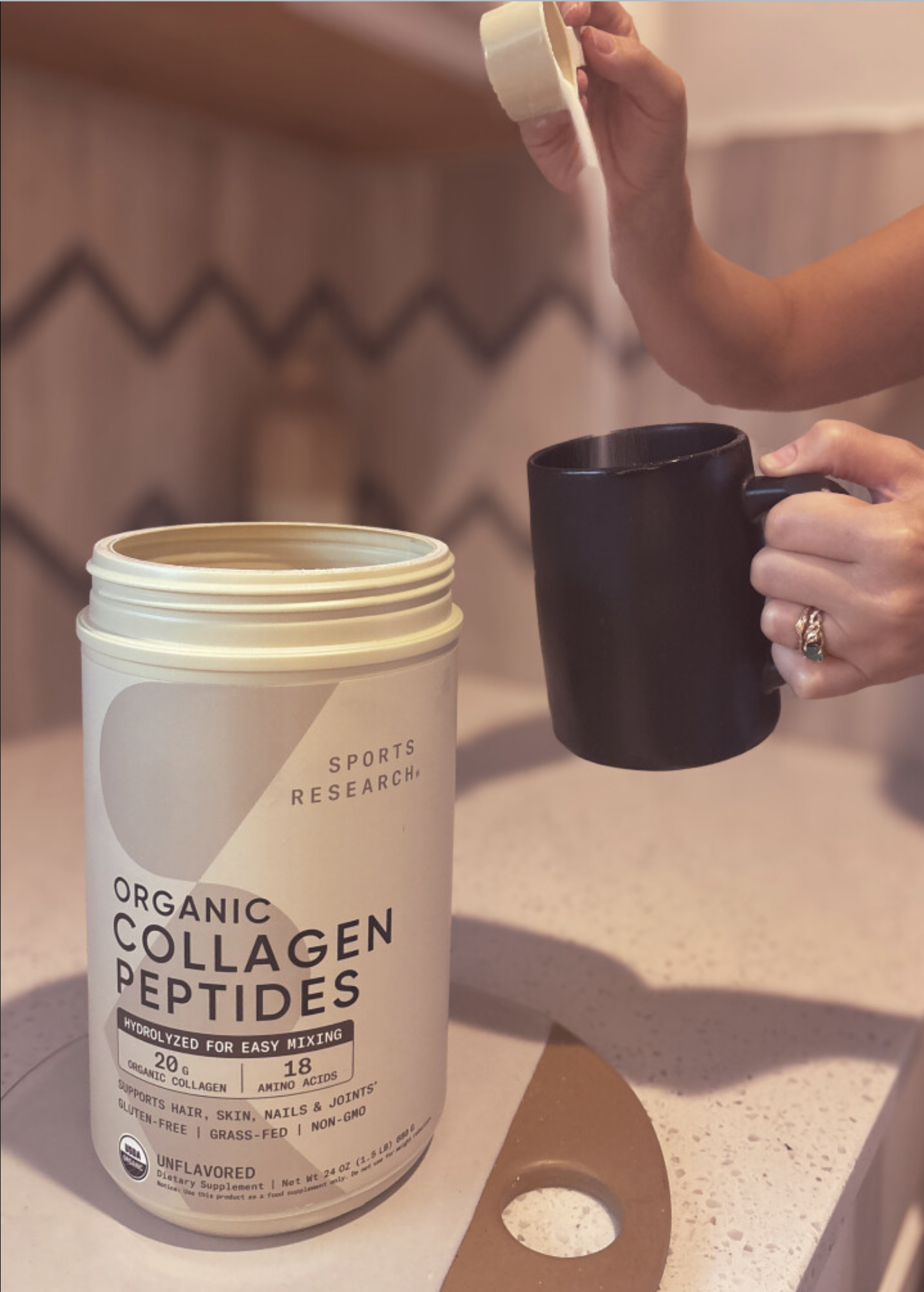 Collagen peptides product